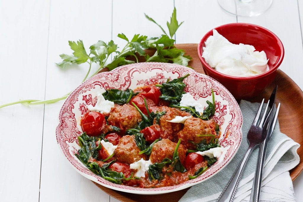 Italian Meatballs With Mozzarella Cheese