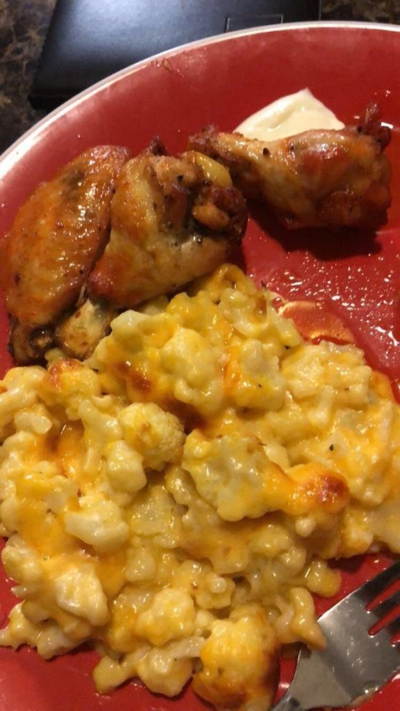 Cauliflower Mac and Cheese and Chicken Wings with a side of Bleu Cheese Dressing/Frank’s Red Hot Sauce