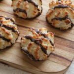 Keto Snack – Coconut Macaroons